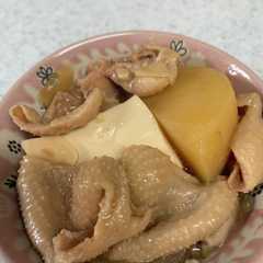 A picture of 我が家の 鳥かわ煮込み シャトルシェフで.