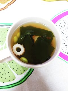 枝豆とわかめのほんのり甘いすまし汁-レシピのメイン写真
