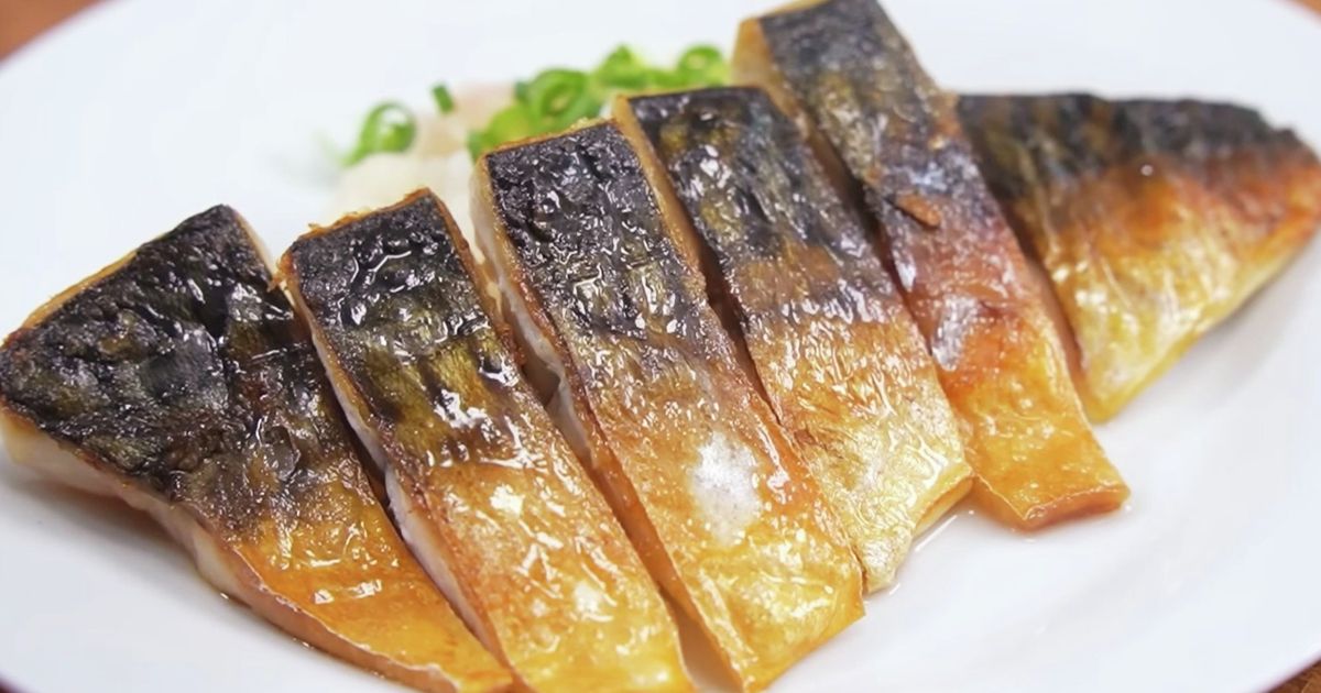 基本からアレンジまで!思わずつくりたくなる「サバ フライパンで焼く」のレシピ集 | クックパッド