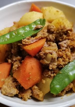 ひき肉じゃが(カレー風味)-レシピのメイン写真