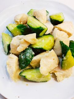 鶏むね肉とキュウリの中華麹炒め-レシピのメイン写真