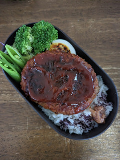 JK☆ハンバーグど〜ん!!弁当♪-レシピのメイン写真