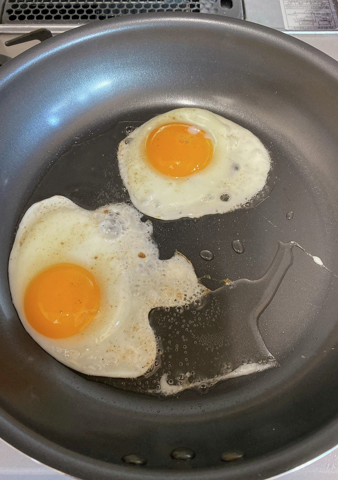 簡単目玉焼き 水なし半熟 簡単朝食-レシピのメイン写真