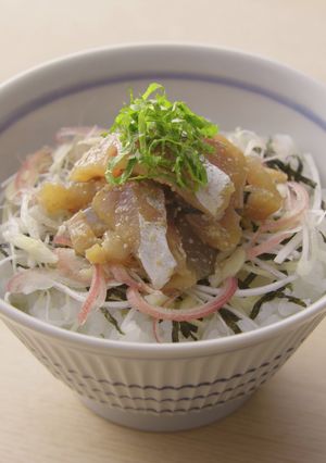 ごま鯵と香味野菜のぽんポキ丼-レシピのメイン写真