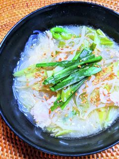 春雨と長ネギ・もやしの食べるスープ-レシピのメイン写真