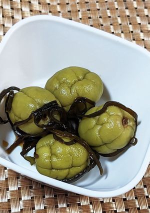 1週間で食べ頃!青梅の塩昆布醤油漬け-レシピのメイン写真