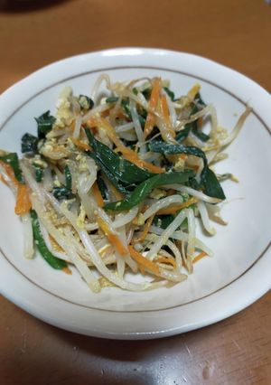 モヤシとニラの炒め物-レシピのメイン写真