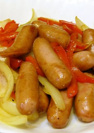 ウインナーと玉ねぎとパプリカの炒め物-レシピのメイン写真