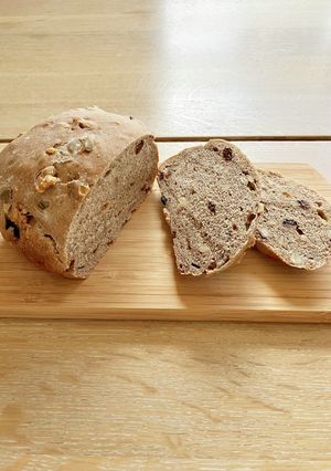 クルミ&レーズン&カボチャ種のライ麦パン-レシピのメイン写真