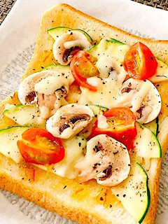 マーマレードでカラフル野菜チーズトースト-レシピのメイン写真