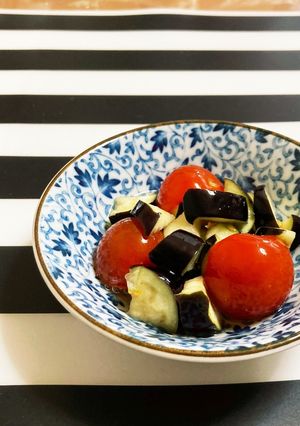 茄子とトマトの白だし漬け ナスは生食OK-レシピのメイン写真