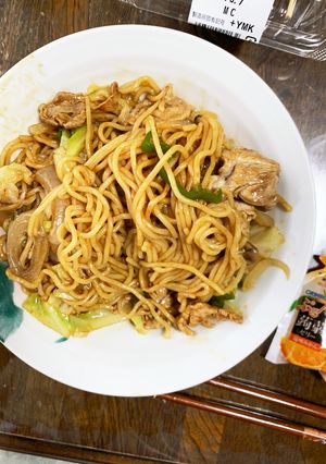 お一人様！市販の焼きそばに和風甘酢隠し味-レシピのメイン写真