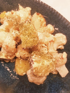 カリフラワーと新じゃがのホットサラダ-レシピのメイン写真