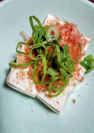 冷奴♪色々な種類を乗せると楽しく旨い♡-レシピのメイン写真