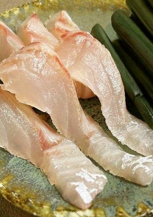 すずき（鱸）の昆布締め～魚の駅生地～-レシピのメイン写真
