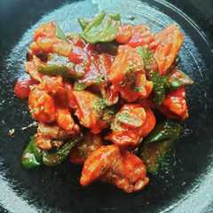รูปของ 鶏肉 ピーマン ケチャップ炒め 簡単