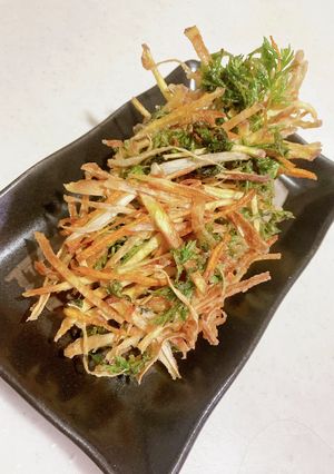 にんじんの葉っぱはかき揚げに！！-レシピのメイン写真