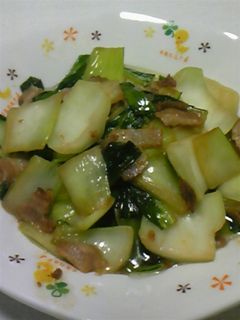 チンゲン菜とベーコンの炒め物-レシピのメイン写真