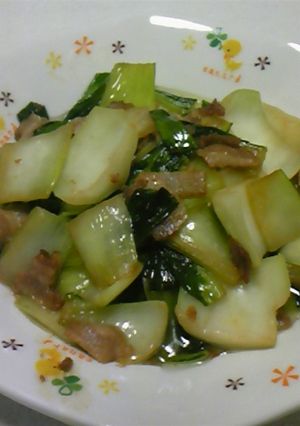 チンゲン菜とベーコンの炒め物-レシピのメイン写真