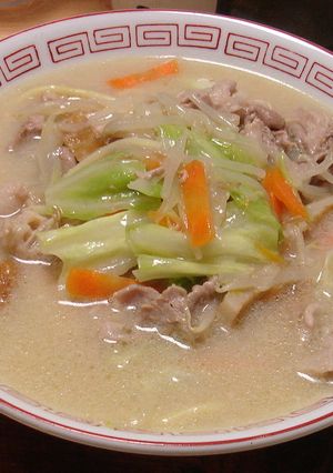 豚骨＋鶏ガラ半々で節約版の長崎ちゃんぽん-レシピのメイン写真