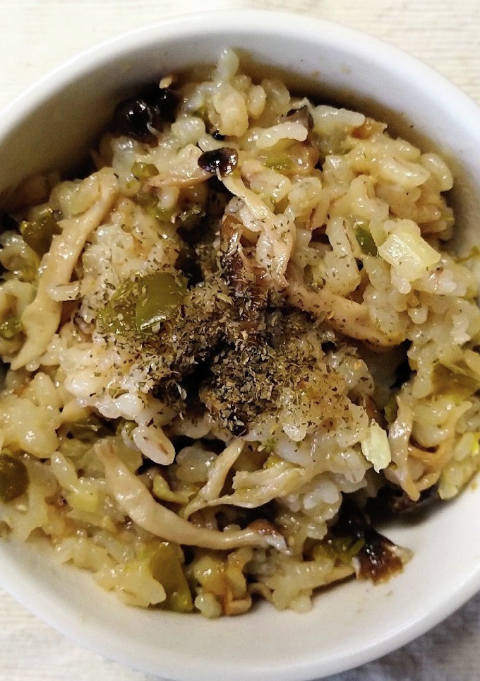 ✾セロリとピーマンの洋風 炊き込みご飯✾-レシピのメイン写真