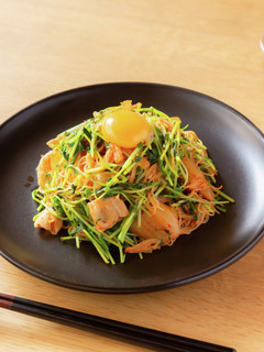 豆苗1袋使い切り!ピリ辛キムチビーフン-レシピのメイン写真