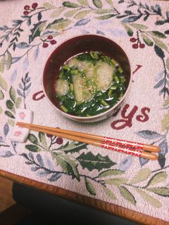松山揚げと大根菜のおひたしのお吸い物-レシピのメイン写真
