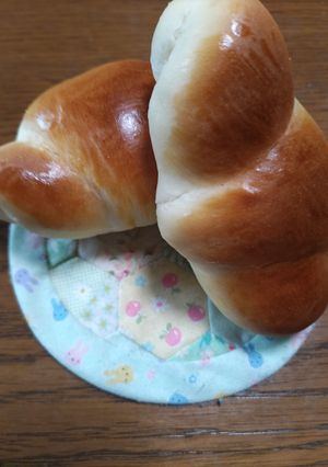 手捏ねのバターロール-レシピのメイン写真