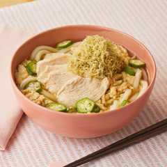 รูปของ オクラと純とろのねばとろうどん