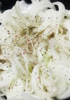 超絶簡単 新玉ねぎのタイ風 健康サラダ-レシピのメイン写真