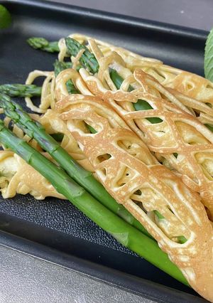 ぐるぐる巻きのアスパラ棒-レシピのメイン写真