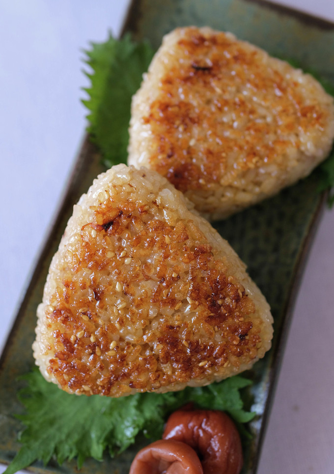 かつお節のだし香る　醤油焼きおにぎり-レシピのメイン写真