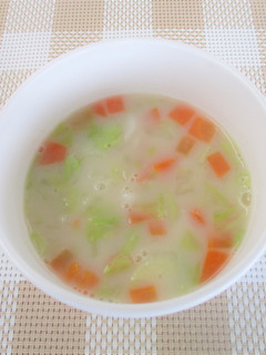 【離乳食後期~】たらと野菜のミルクスープ-レシピのメイン写真
