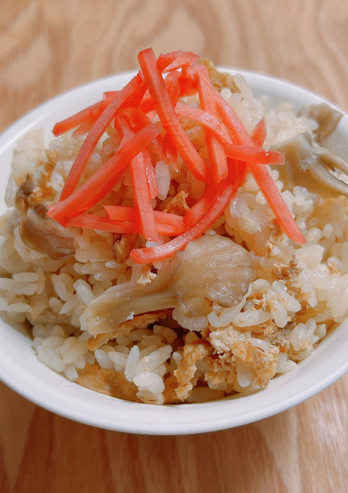簡単炊き込みご飯（舞茸、しめじ、あさり等-レシピのメイン写真