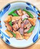 豚肉（角切り）と筍と椎茸の炒め煮