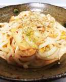 5分で完成！こってり冷製マヨキムチうどん