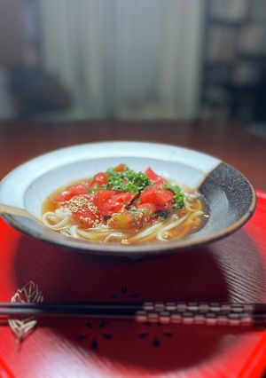 新和食トマトとしそのかけうどん胡麻油風味-レシピのメイン写真