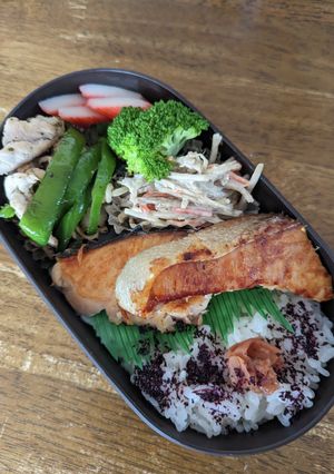 JK☆こんがり焼き鮭弁当♪-レシピのメイン写真