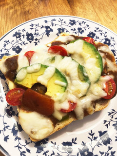 アボカド♡チーズカレー・トースト♪-レシピのメイン写真