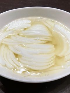 切って漬けるだけ新玉ねぎピクルス-レシピのメイン写真