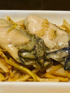 大根の皮で牡蠣のオイル漬け炒め!-レシピのメイン写真