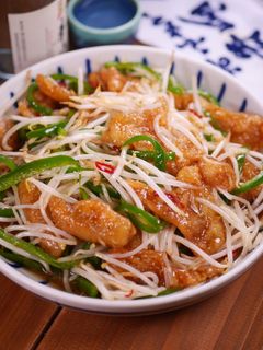 激安~♡もやし鶏皮ピーマンの甘辛炒め-レシピのメイン写真