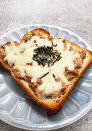 ヘルシー！納豆ツナマヨチーズトースト-レシピのメイン写真