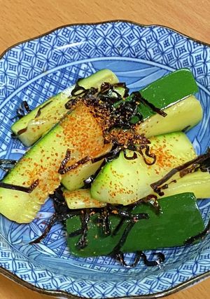 ズッキーニの塩昆布和え-レシピのメイン写真