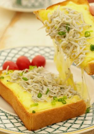 楽チン！やみつき♪ しらすトースト-レシピのメイン写真