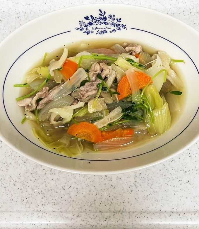 豚肉と豆苗の旨塩煮 自分用-レシピのメイン写真