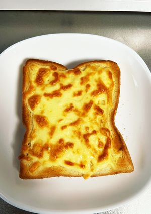 とろけるチーズマヨパン-レシピのメイン写真