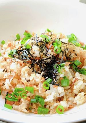 栄養満点！鮭フレークと沢庵のお混ぜ♡-レシピのメイン写真