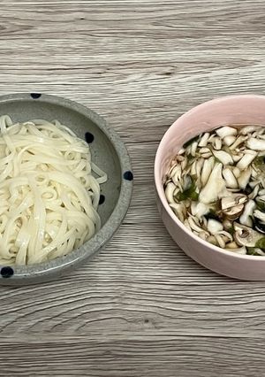 うどんとキノコのつけ汁-レシピのメイン写真