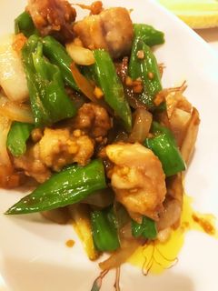 鶏モモ肉とシシトウ玉ねぎのカレー炒め-レシピのメイン写真